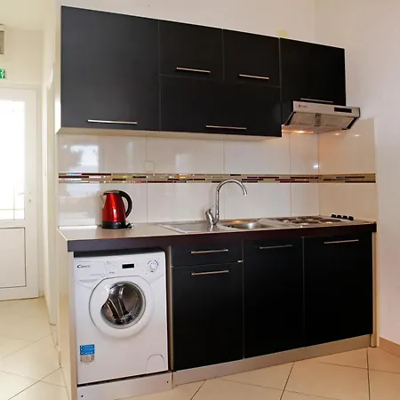 Apartments Semper - Heated Pool Bol Zimmer foto