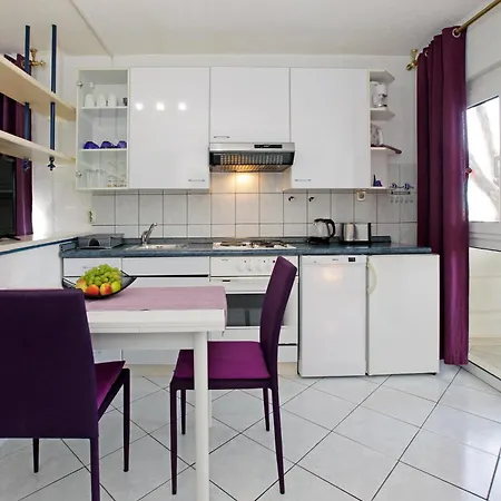 Apartments Semper - Heated Pool Bol Zimmer foto