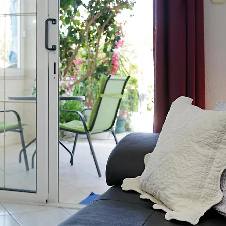 Apartments Semper - Heated Pool Bol Zimmer foto